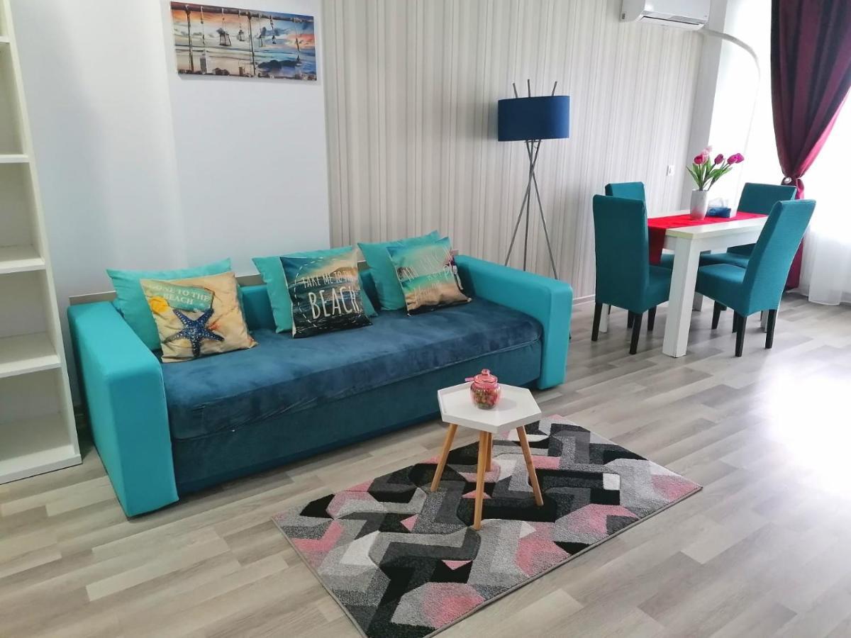 Blue Sky Summerland Apartment Mamaia Ngoại thất bức ảnh